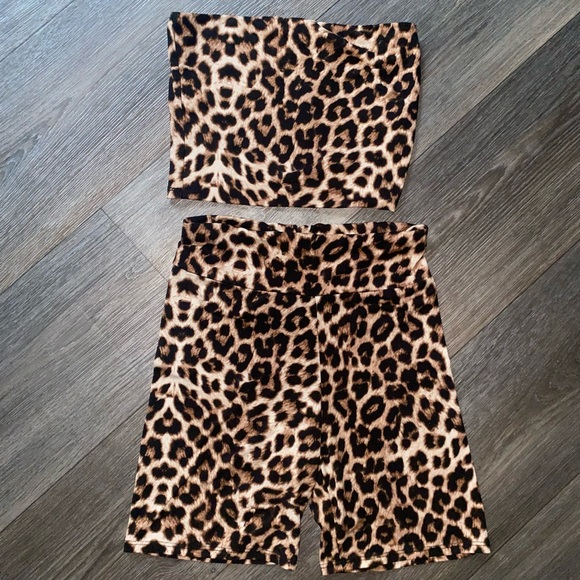 Fashion Nova Command Attention Biker Short Set - Leopard - Picture 5 of 7
